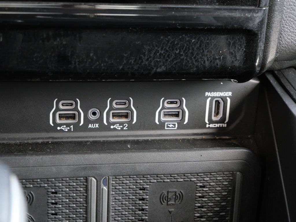 Used 2026 RAM 1500 Rebel w/ Advanced Safety Group II AWD/4WD image 40
