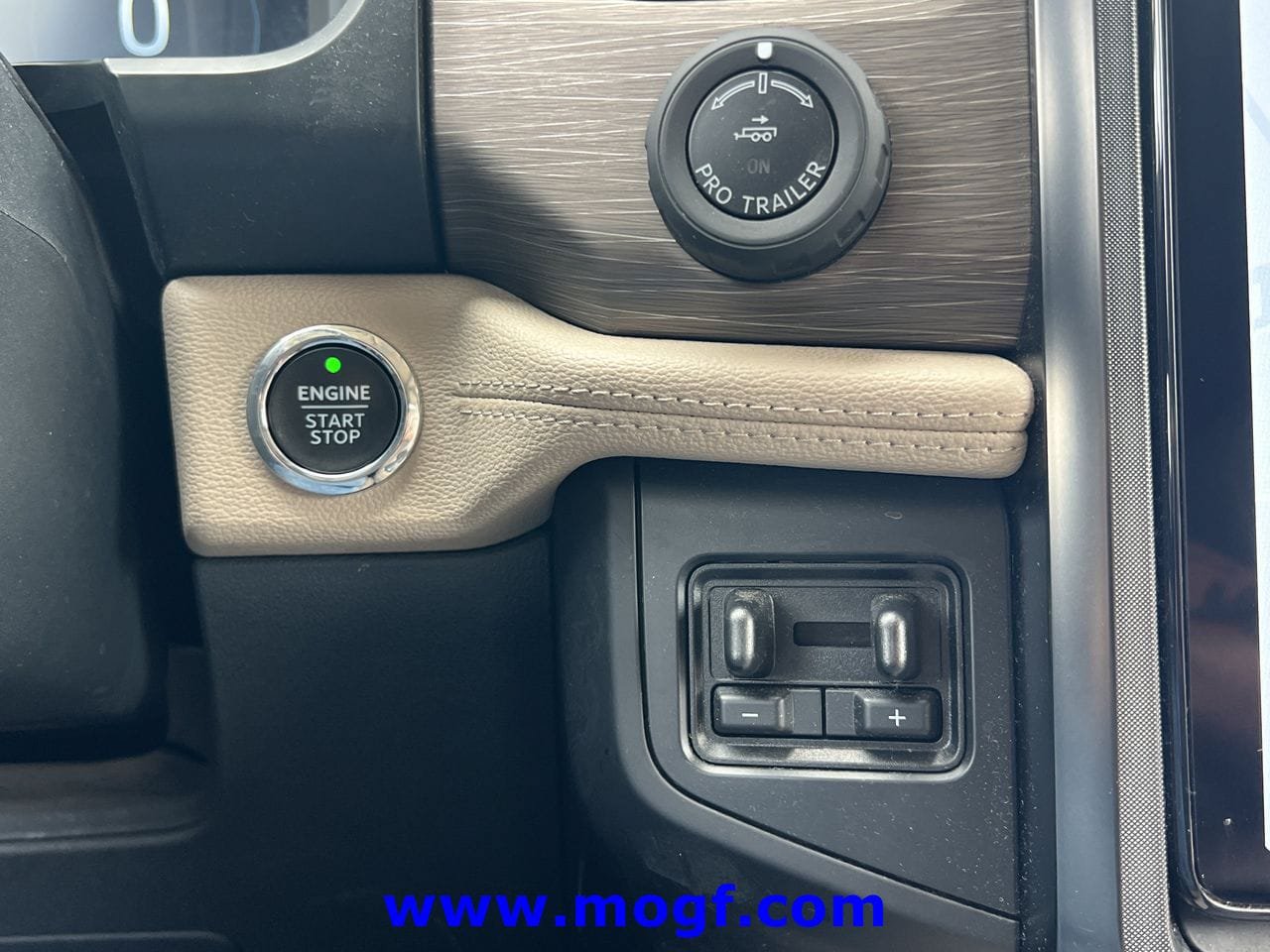 Certified 2023 Ford Expedition Limited AWD/4WD image 9