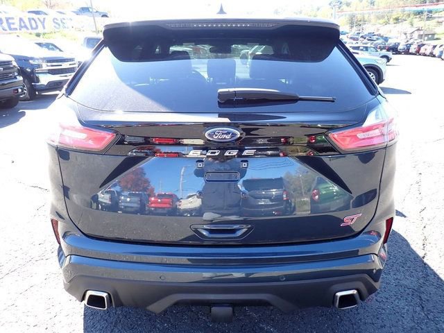 Certified 2024 Ford Edge ST image 3