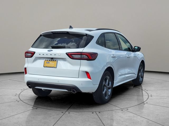 Certified 2023 Ford Escape ST-Line w/ Tech Pack #1 FWD image 12