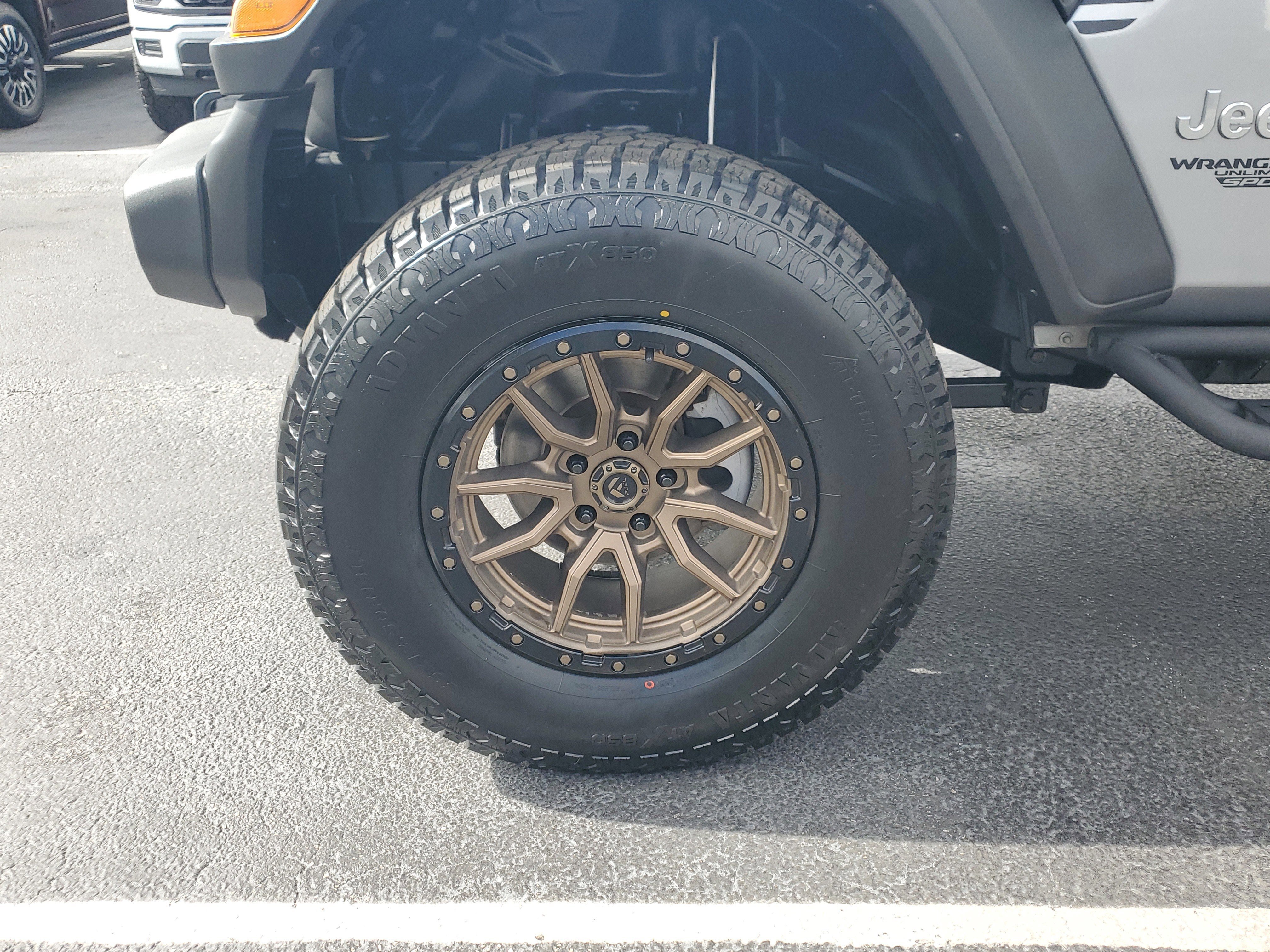 Used 2020 Jeep Wrangler Unlimited Sport S image 8