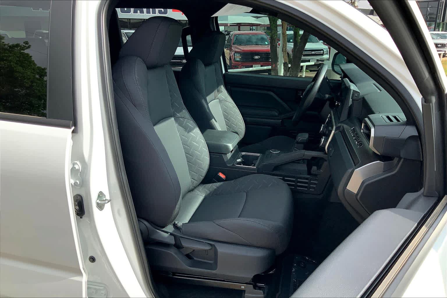 Used 2024 Toyota Tacoma SR5 RWD image 9