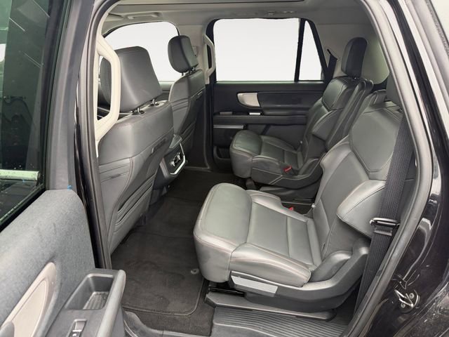 Certified 2025 Ford Expedition Max Active AWD/4WD image 13