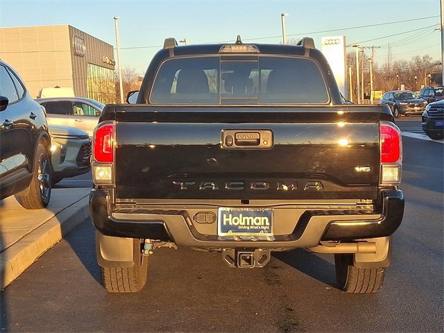 Used 2023 Toyota Tacoma TRD Sport image 3