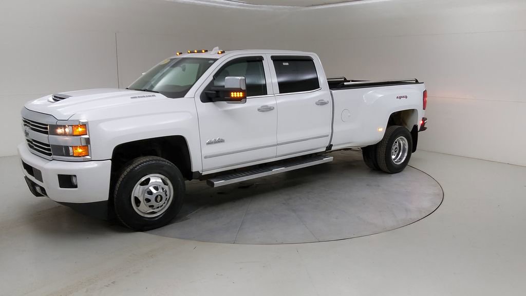 Used 2017 Chevrolet Silverado 3500 High Country image 19