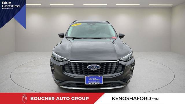 Certified 2024 Ford Escape Platinum AWD/4WD image 2