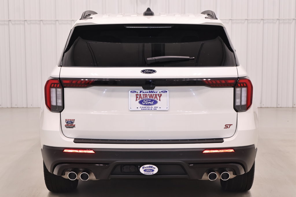 Certified 2026 Ford Explorer ST w/ Sun And Sound Package AWD/4WD image 9
