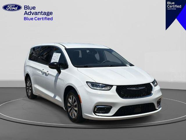 Used 2024 Chrysler Pacifica Limited FWD image 4