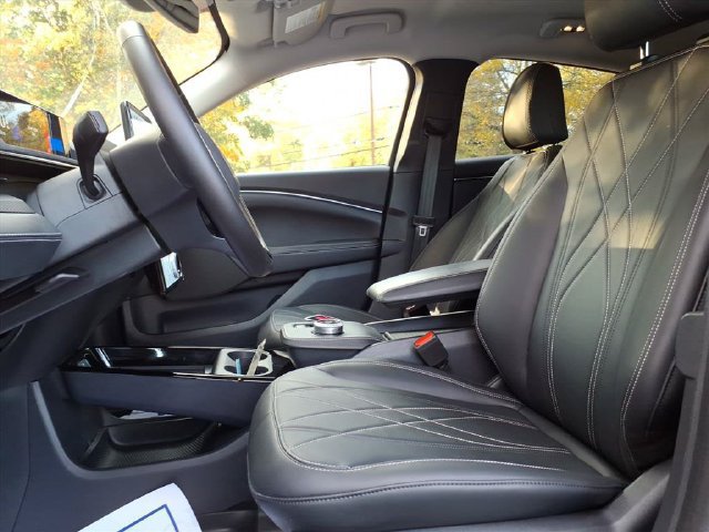 Certified 2024 Ford Mustang Mach-E Select AWD/4WD image 16