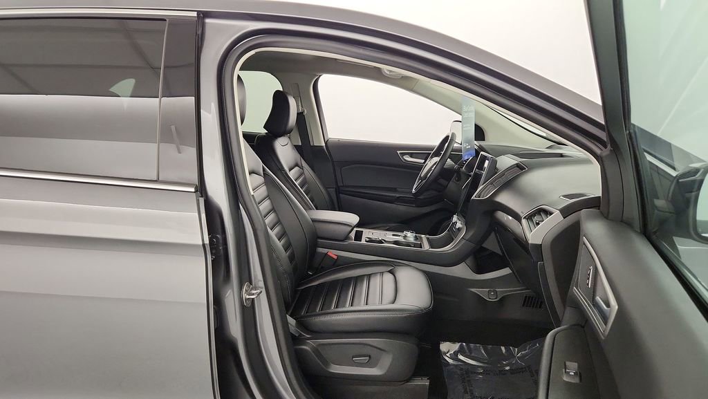 Certified 2023 Ford Edge SEL image 28