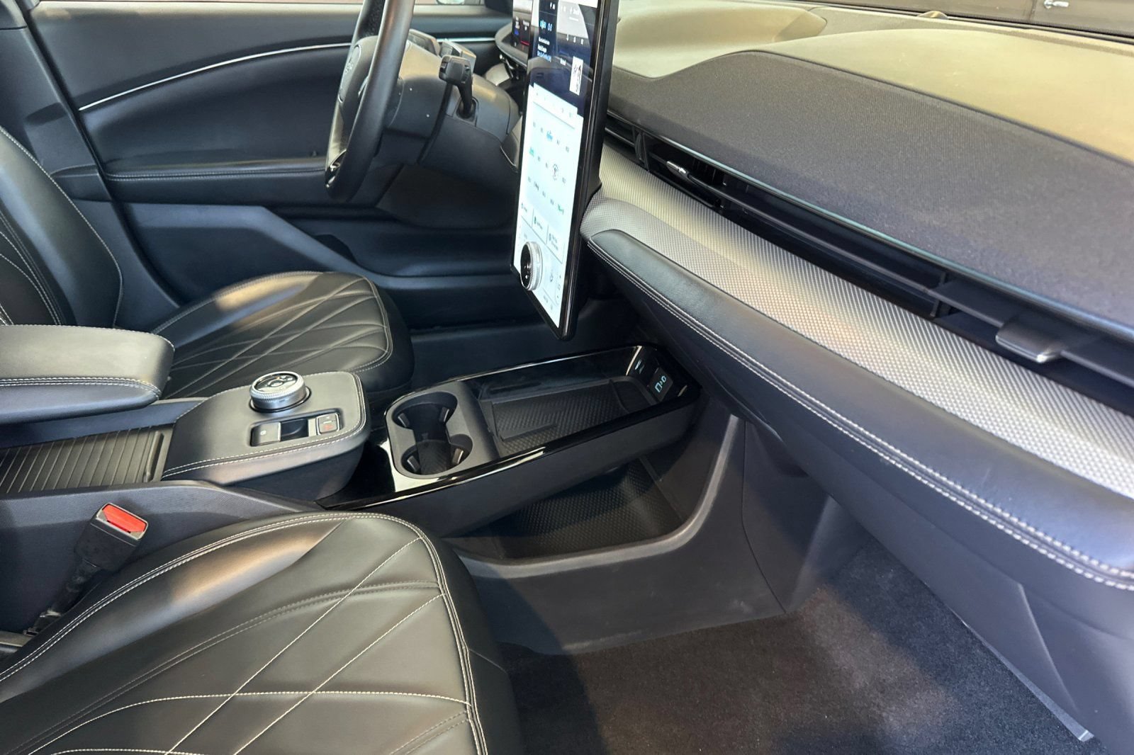 Certified 2023 Ford Mustang Mach-E Select RWD image 17