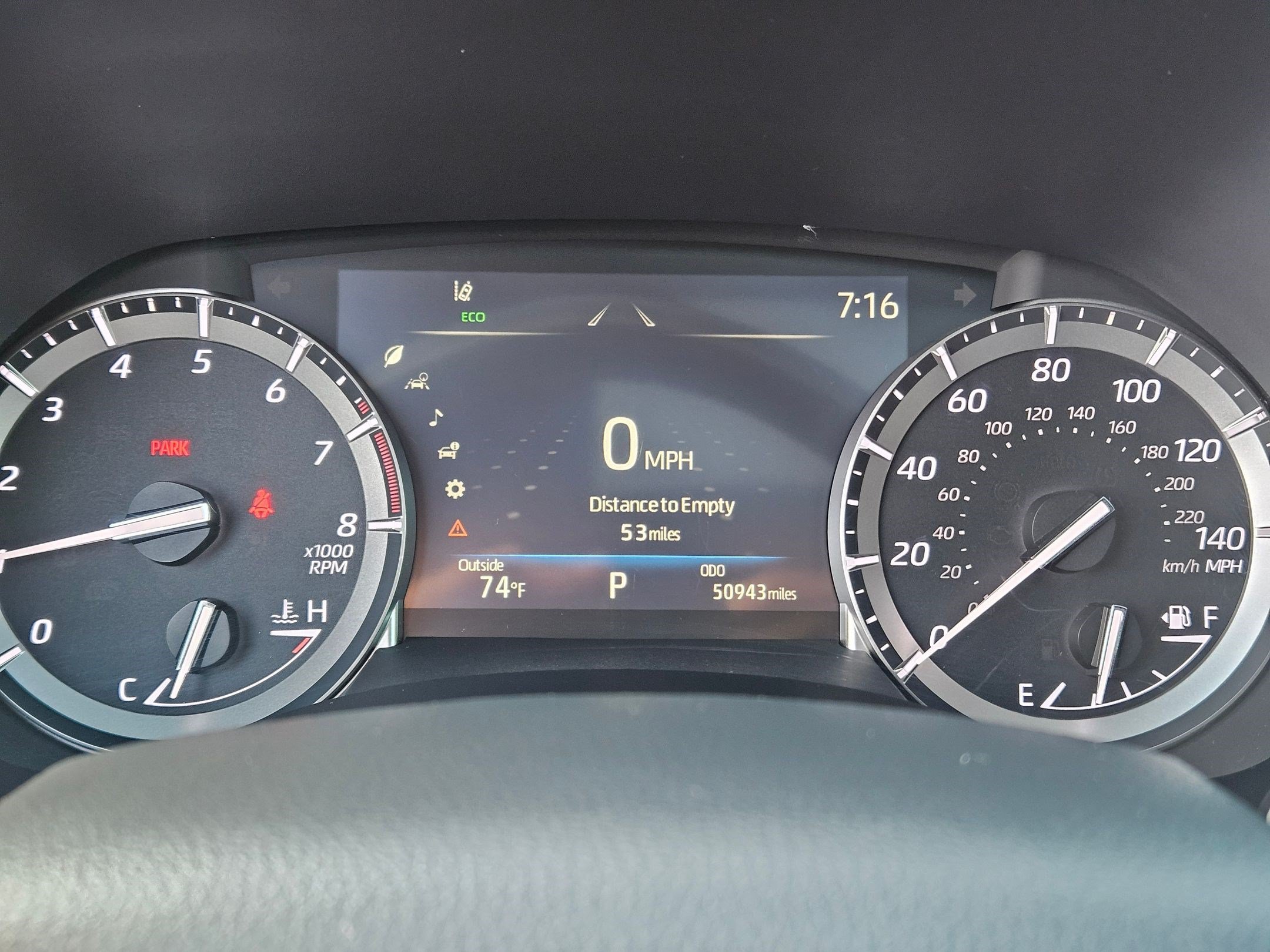 Used 2022 Toyota Highlander XSE AWD/4WD image 25