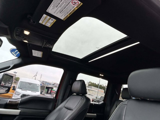 Certified 2022 Ford F350 Lariat AWD/4WD image 22