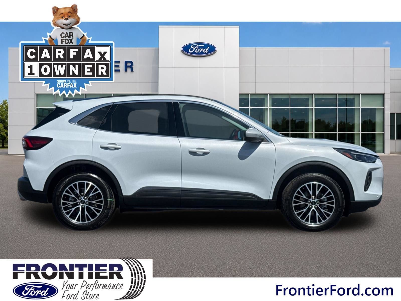 Certified 2025 Ford Escape SE w/ PHEV Premium Package FWD image 4
