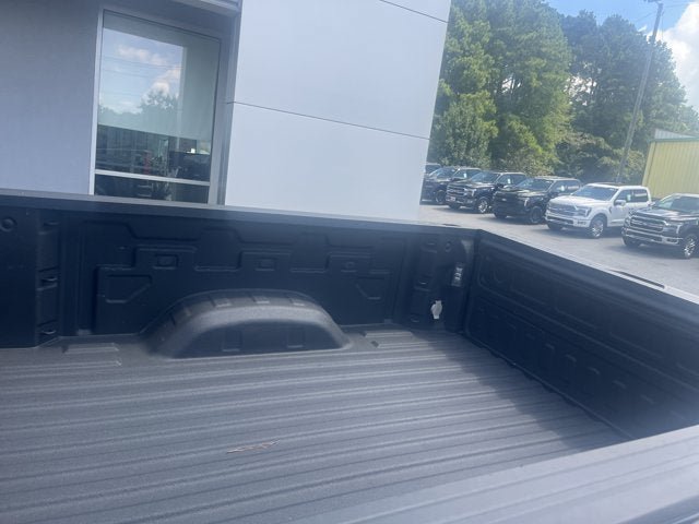Used 2024 Chevrolet Silverado 2500 High Country w/ Technology Package AWD/4WD image 13