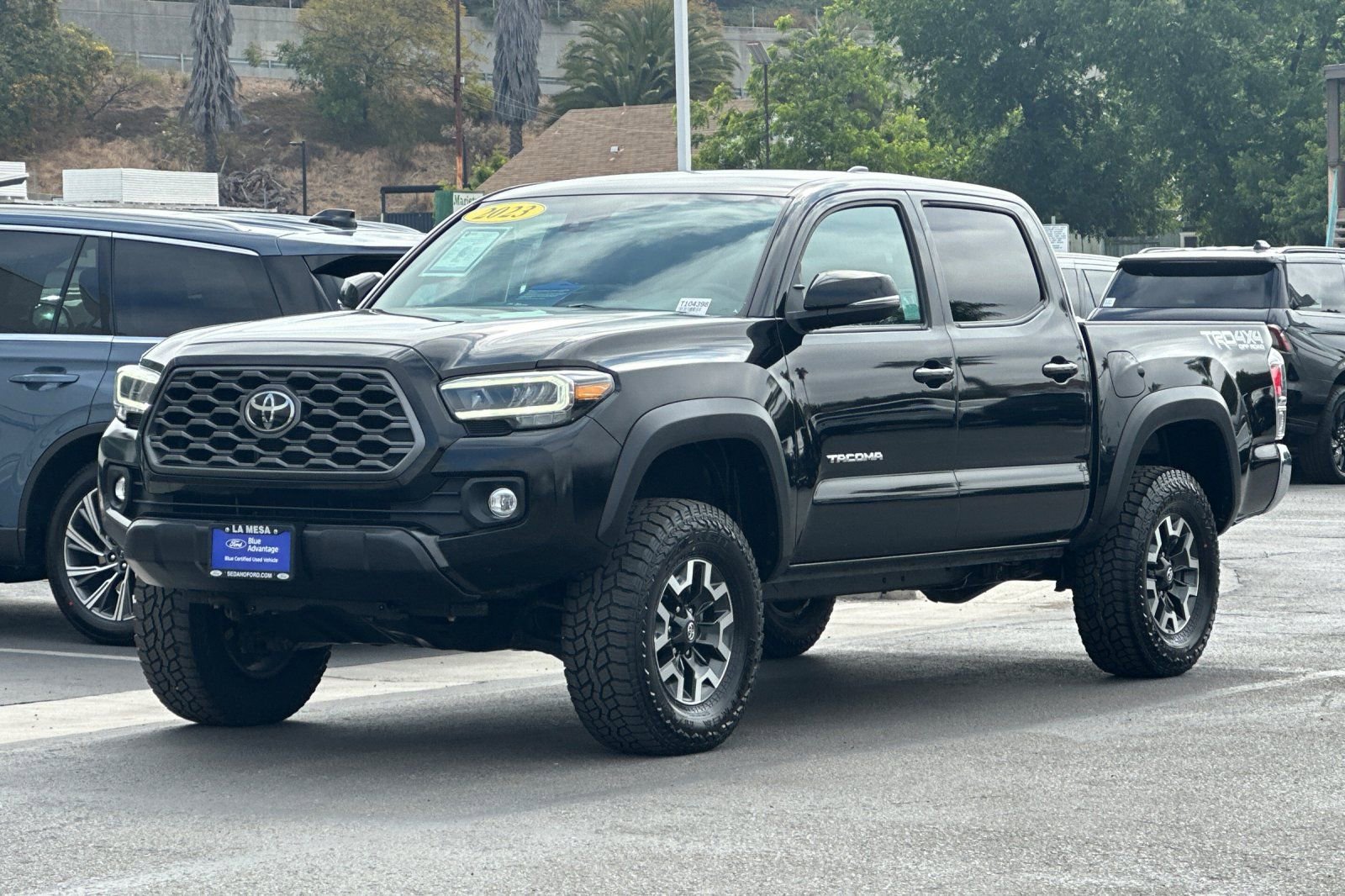 Used 2023 Toyota Tacoma TRD Off-Road AWD/4WD image 7