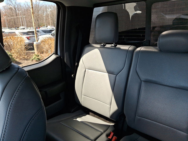 Certified 2025 Ford F550 L Pack Mason Dump w/ XL Chrome Package image 17