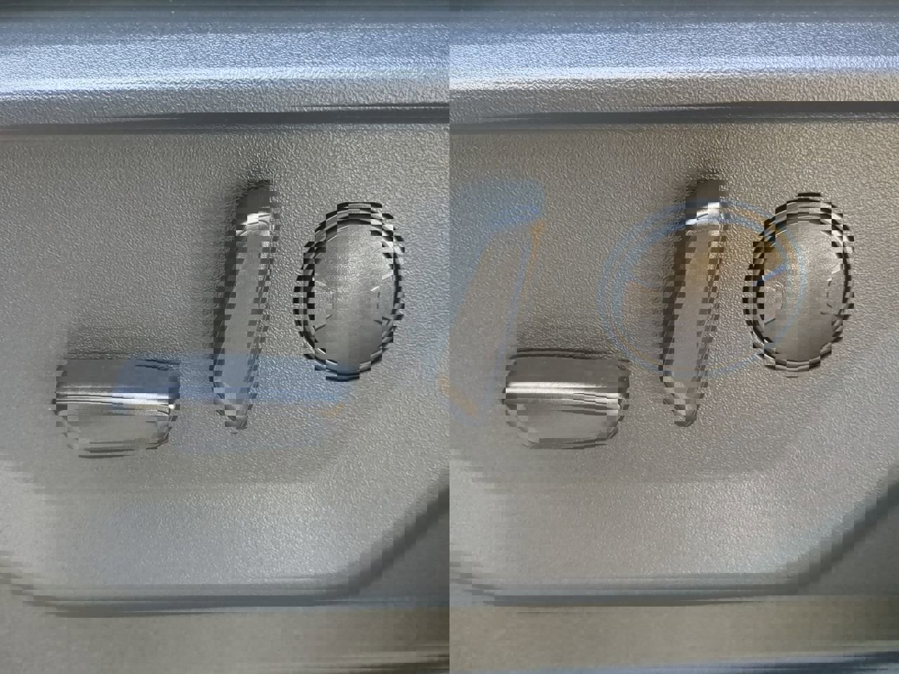 Certified 2025 Ford Expedition Max Platinum w/ Stealth Performance Package image 30