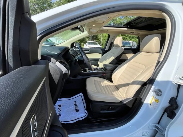 Certified 2023 Ford Edge SEL w/ Convenience Package AWD/4WD image 17