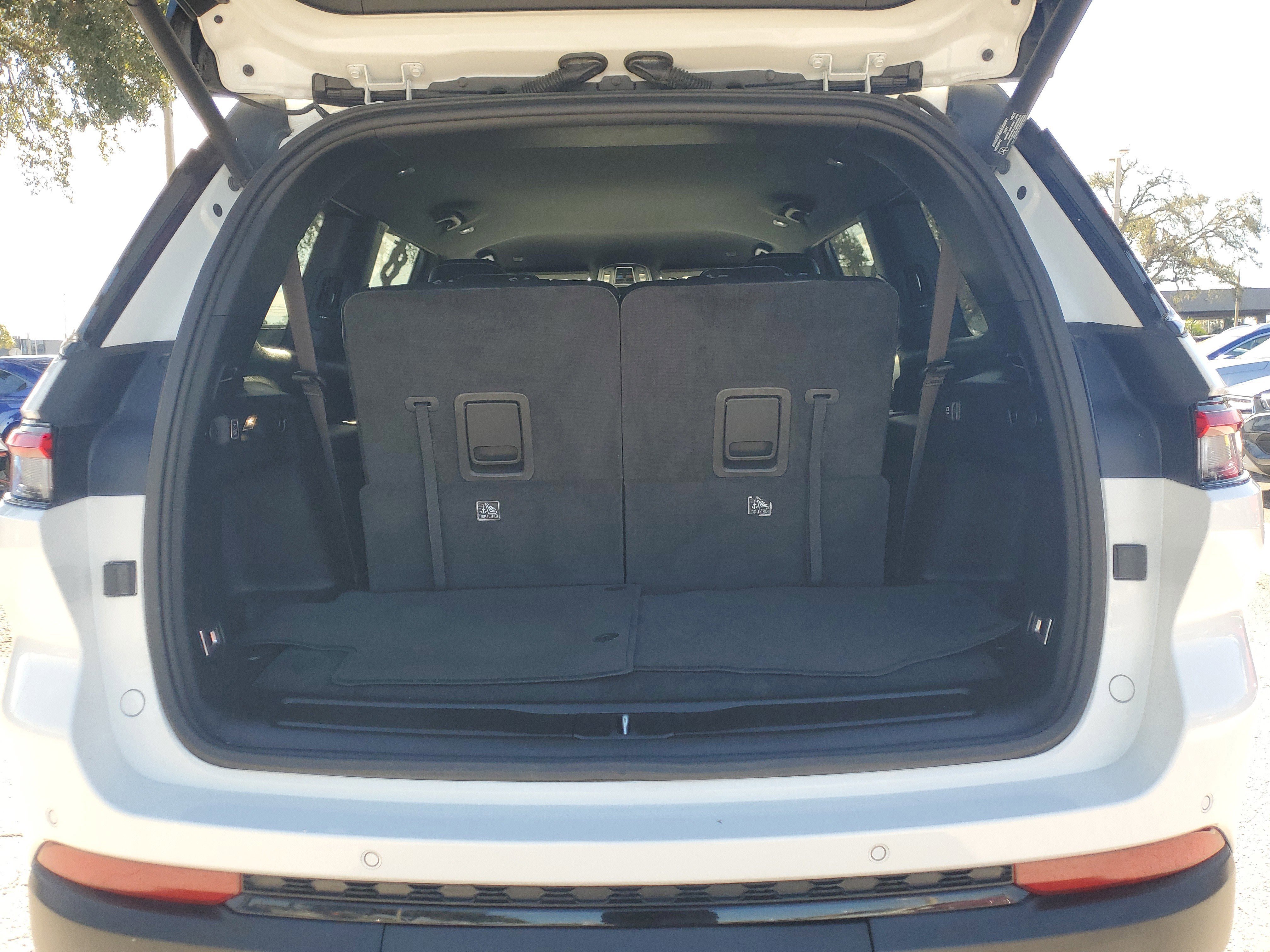 Used 2021 Jeep Grand Cherokee L Altitude image 10