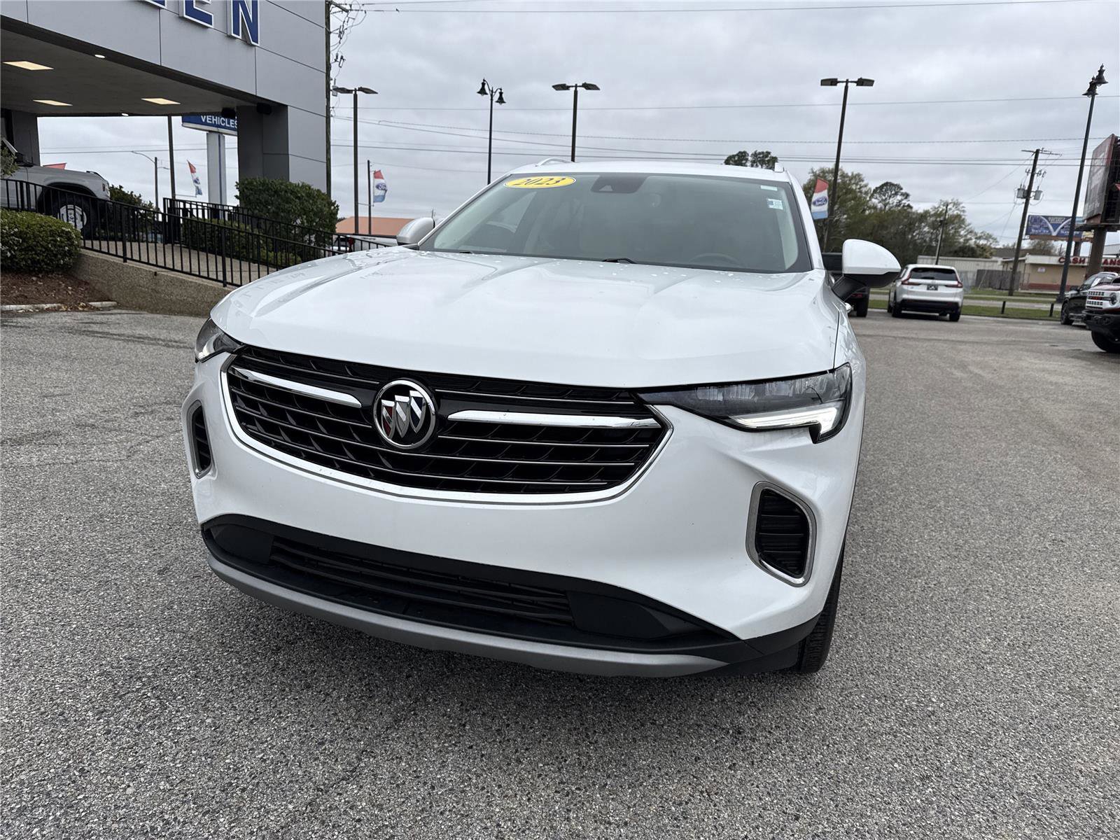 Used 2023 Buick Envision Preferred AWD/4WD image 2