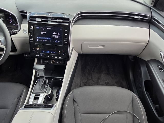 Used 2024 Hyundai Tucson SEL FWD image 16