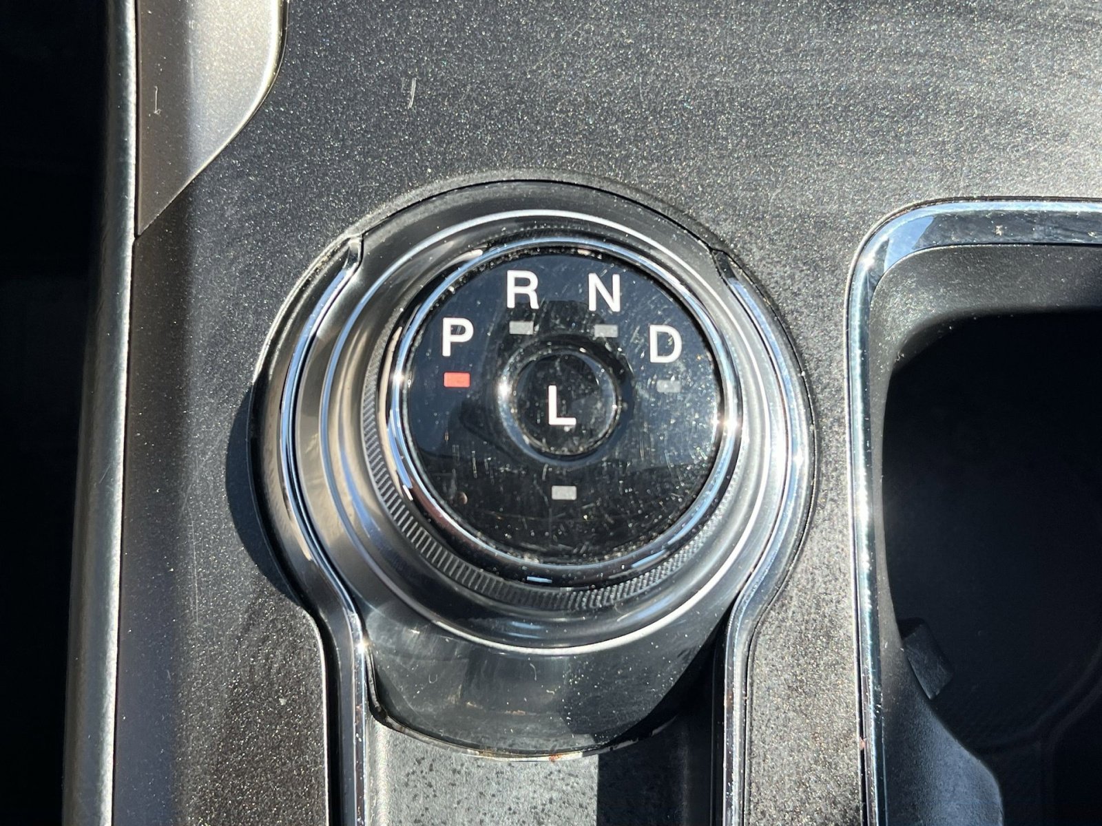 Certified 2018 Ford Fusion SE FWD image 35