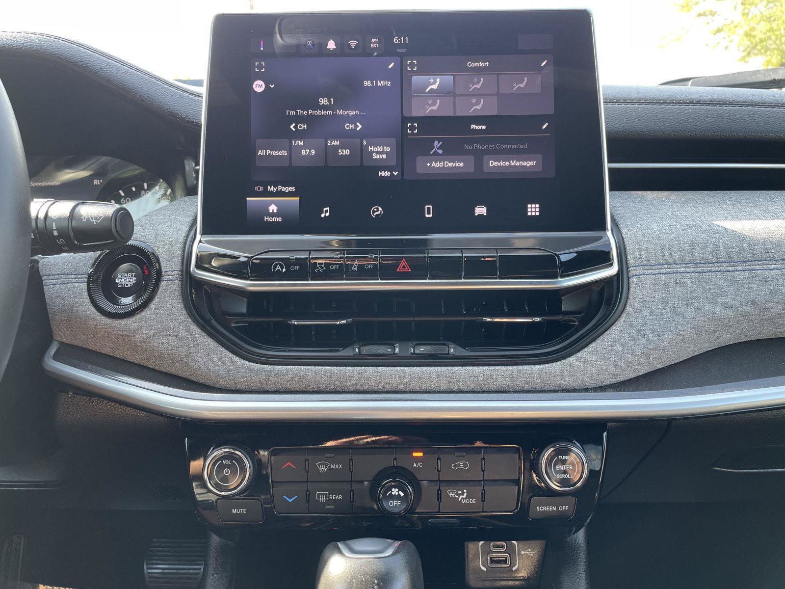 Used 2024 Jeep Compass Latitude AWD/4WD image 21