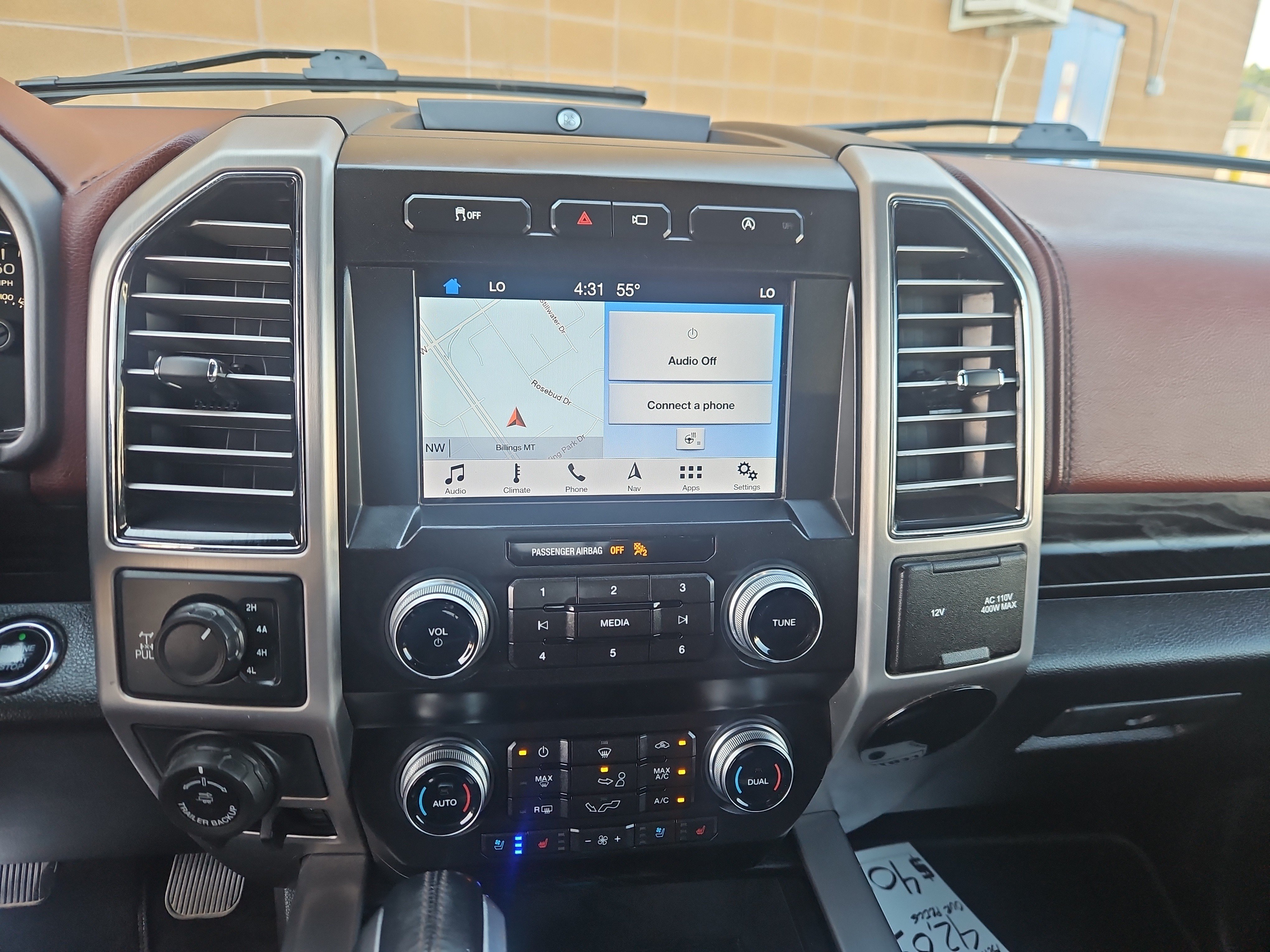 Certified 2019 Ford F150 Platinum w/ Technology Package AWD/4WD image 4