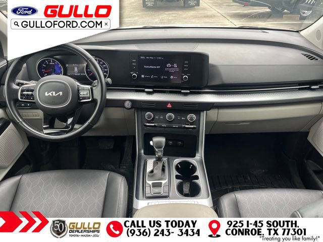 Used 2023 Kia Carnival LX FWD image 10