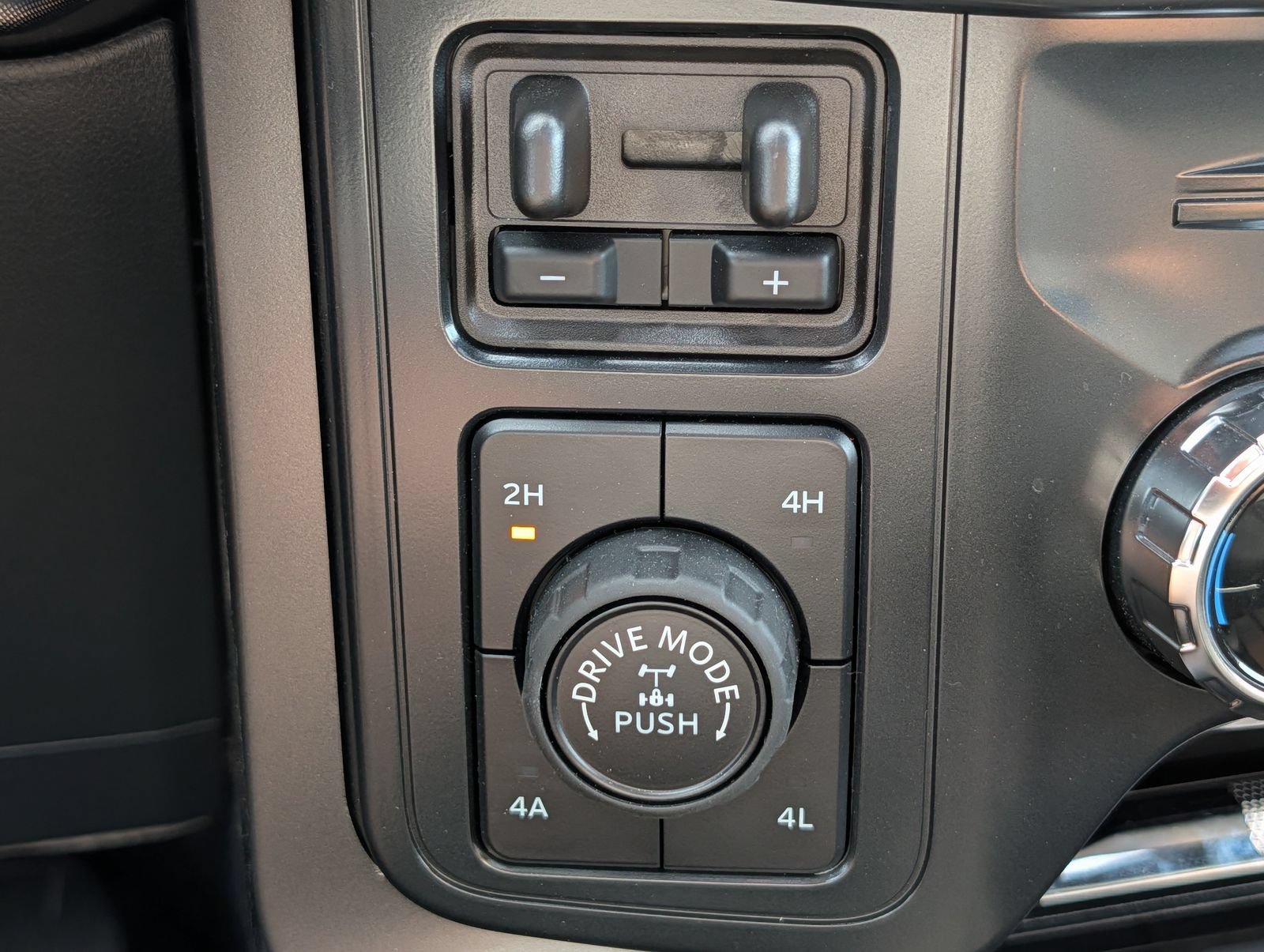 Certified 2025 Ford F150 Tremor w/ Equipment Group 402A High AWD/4WD image 35