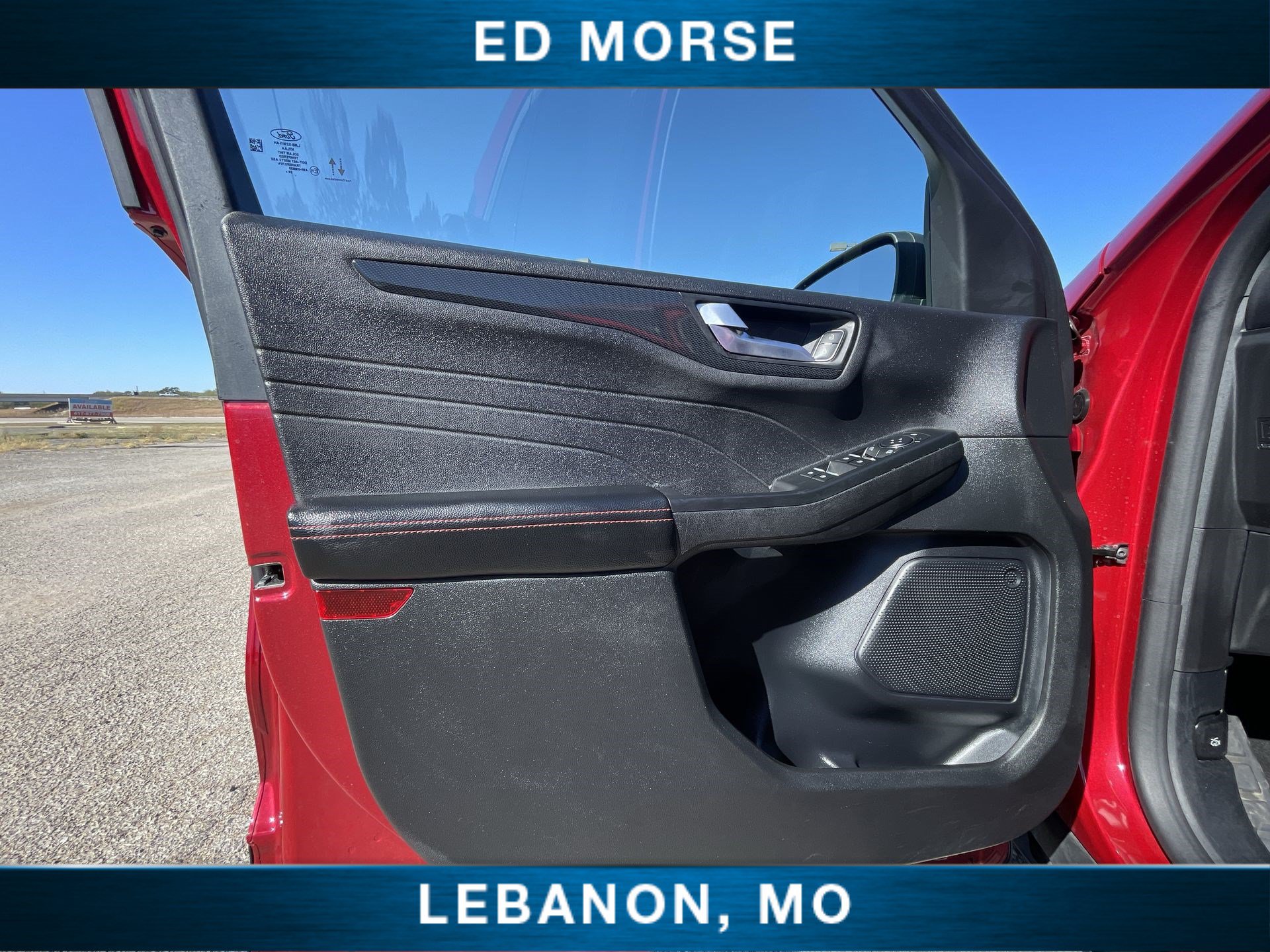 Certified 2025 Ford Escape ST-Line AWD/4WD image 21