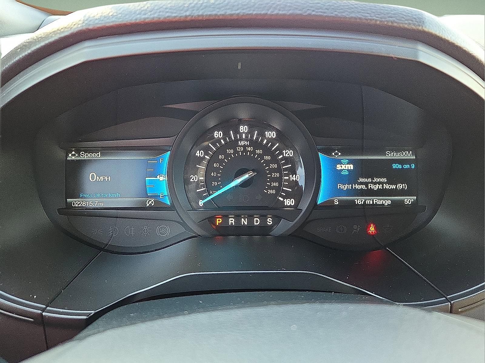 Certified 2024 Ford Edge ST-Line w/ Class II Trailer Tow Package image 23