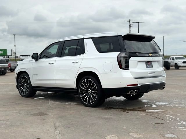 Used 2025 Chevrolet Tahoe High Country image 2