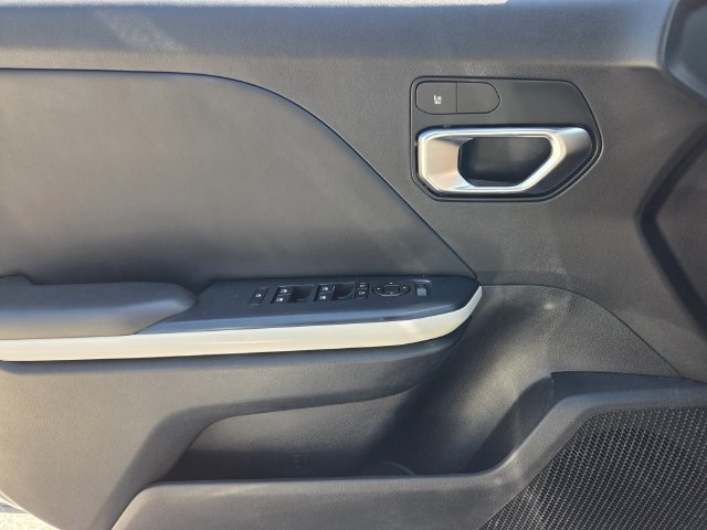 Used 2025 Kia K4 GT-Line w/ GT-Line Sunroof Package FWD image 23