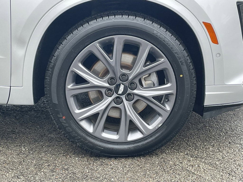 Used 2020 Cadillac XT6 Premium Luxury image 9