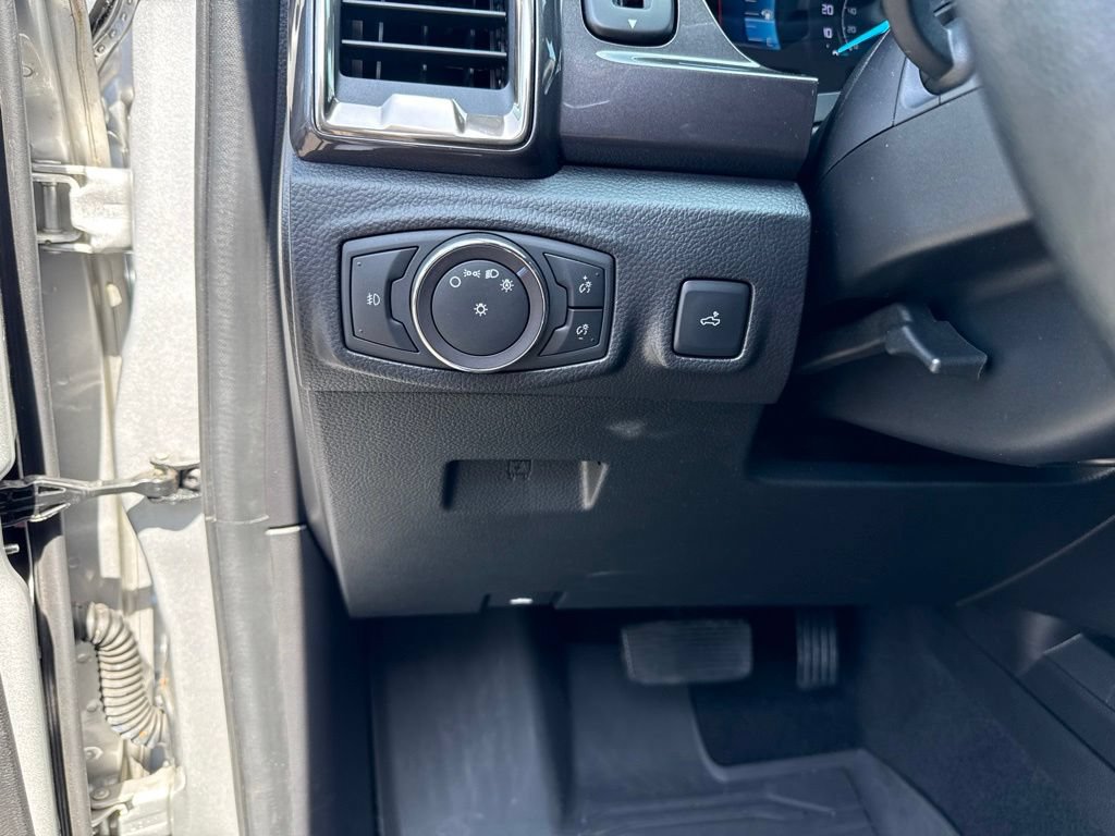 Certified 2019 Ford Ranger Lariat w/ Equipment Group 501A Mid AWD/4WD image 16