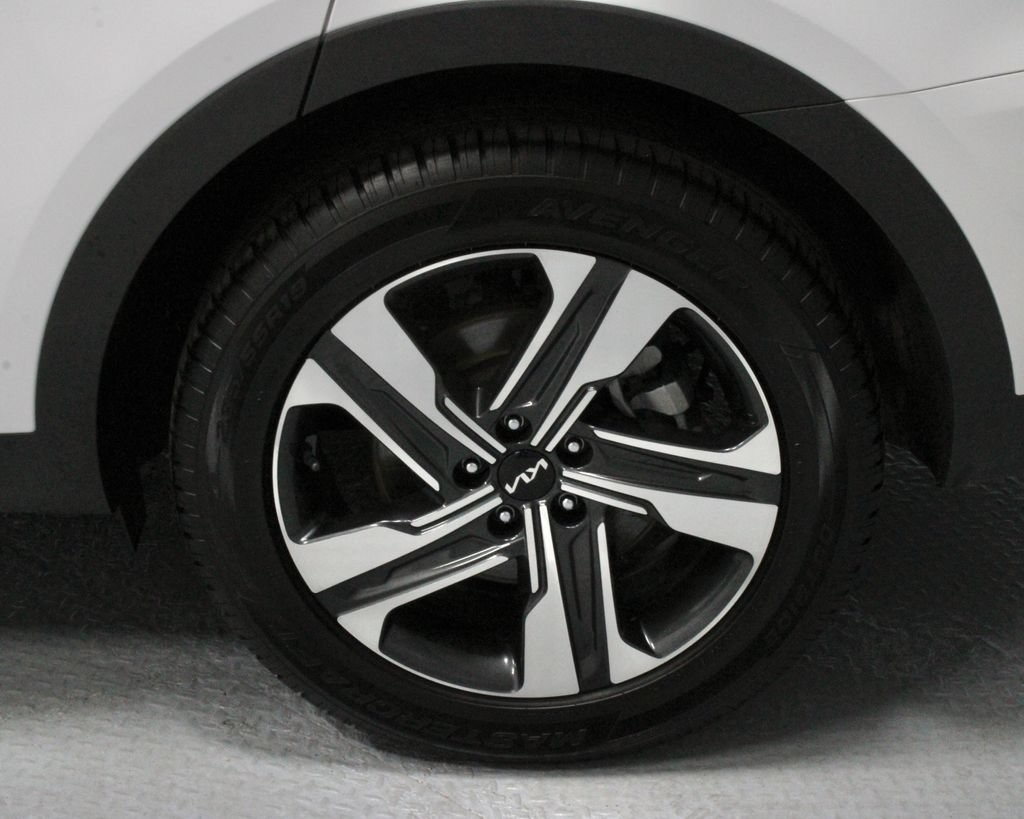 Used 2022 Kia Sorento EX AWD/4WD image 19