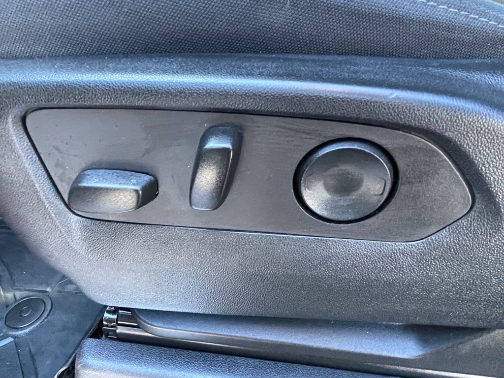 Used 2023 Chevrolet Silverado 1500 RST RWD image 11