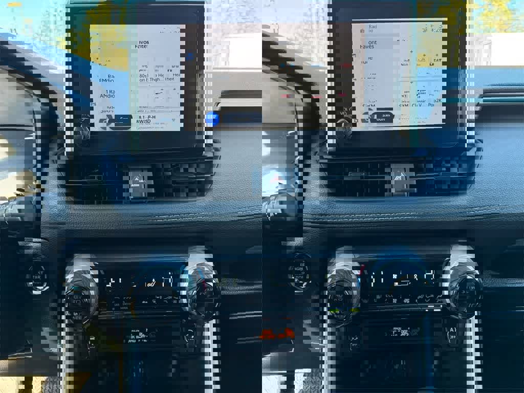 Used 2023 Toyota RAV4 XLE image 26