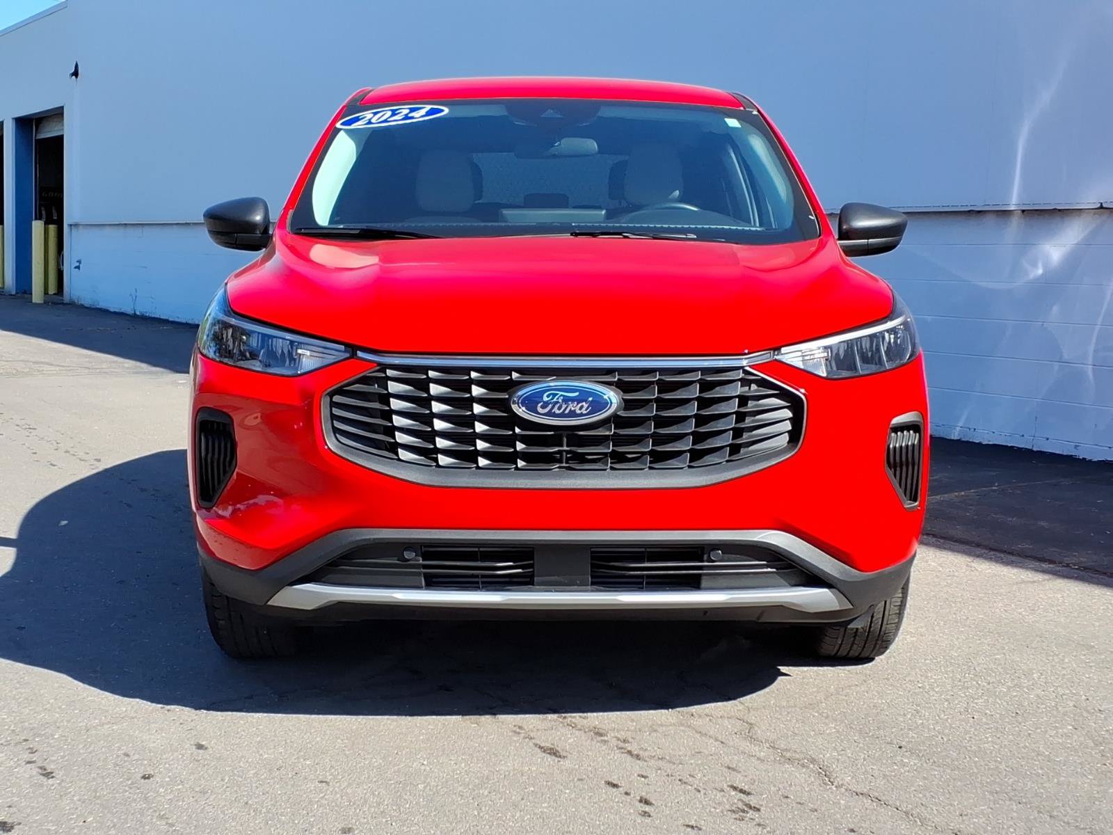 Certified 2024 Ford Escape Active w/ Tech Pack #1 AWD/4WD image 2