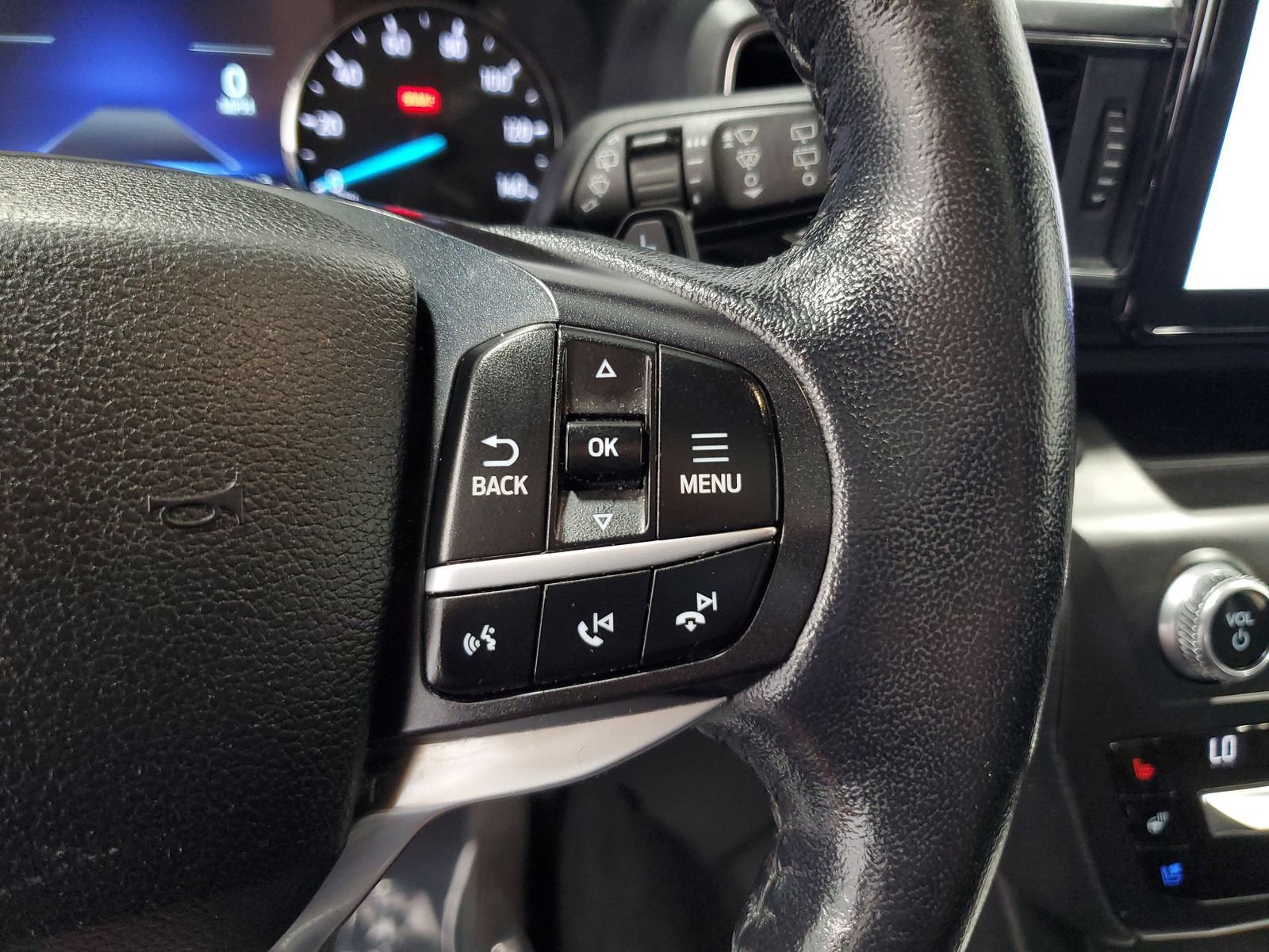 Certified 2020 Ford Explorer Limited w/ Hybrid Equipment Group 310A AWD/4WD image 22