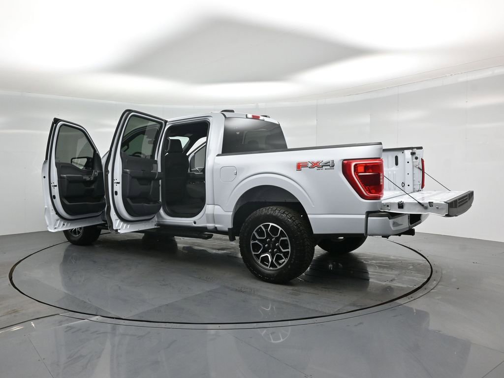 Certified 2022 Ford F150 XLT w/ Equipment Group 302A High image 34