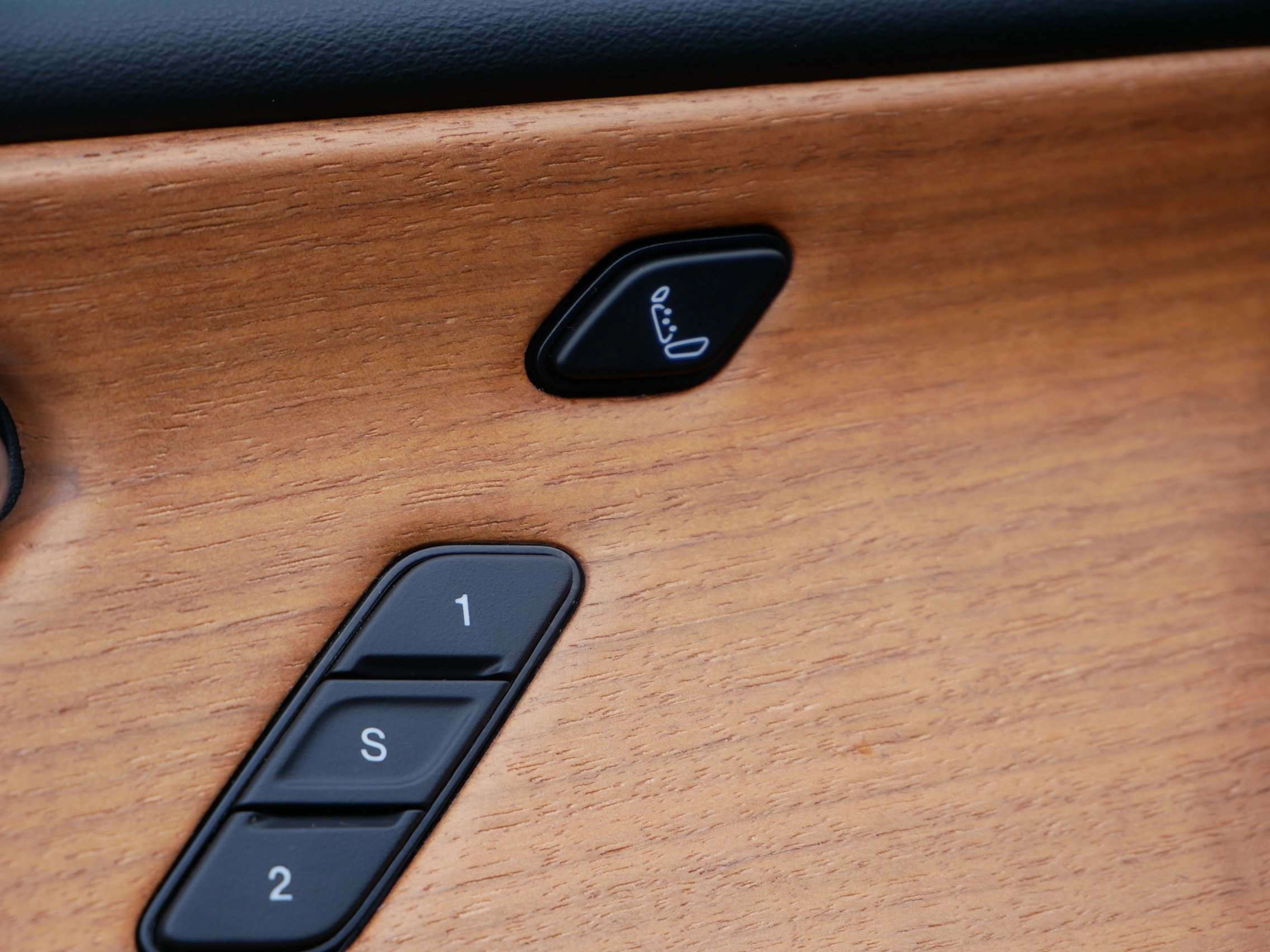 Used 2023 Jeep Grand Cherokee L Summit image 13