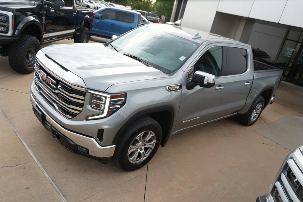 Used 2024 GMC Sierra 1500 SLT RWD image 14
