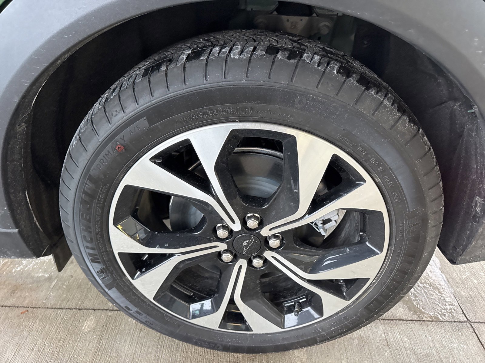 Certified 2025 Ford Mustang Mach-E Select w/ Comfort Package Lite image 17