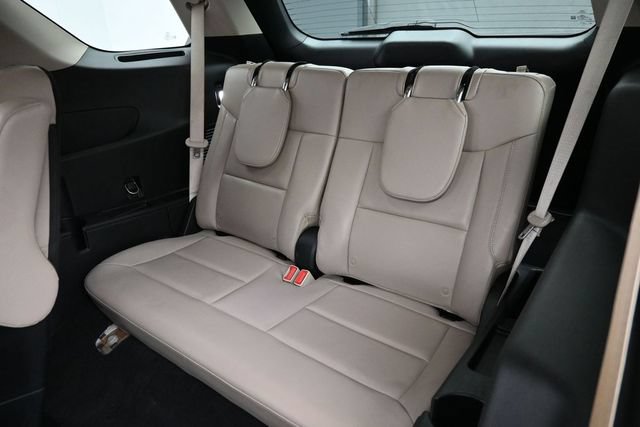 Certified 2023 Ford Explorer Limited w/ Equipment Group 301A RWD image 32