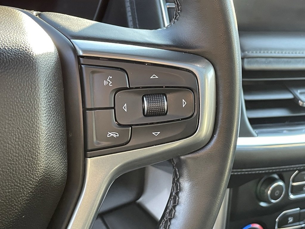 Used 2024 Chevrolet Suburban Z71 w/ Luxury Package image 39