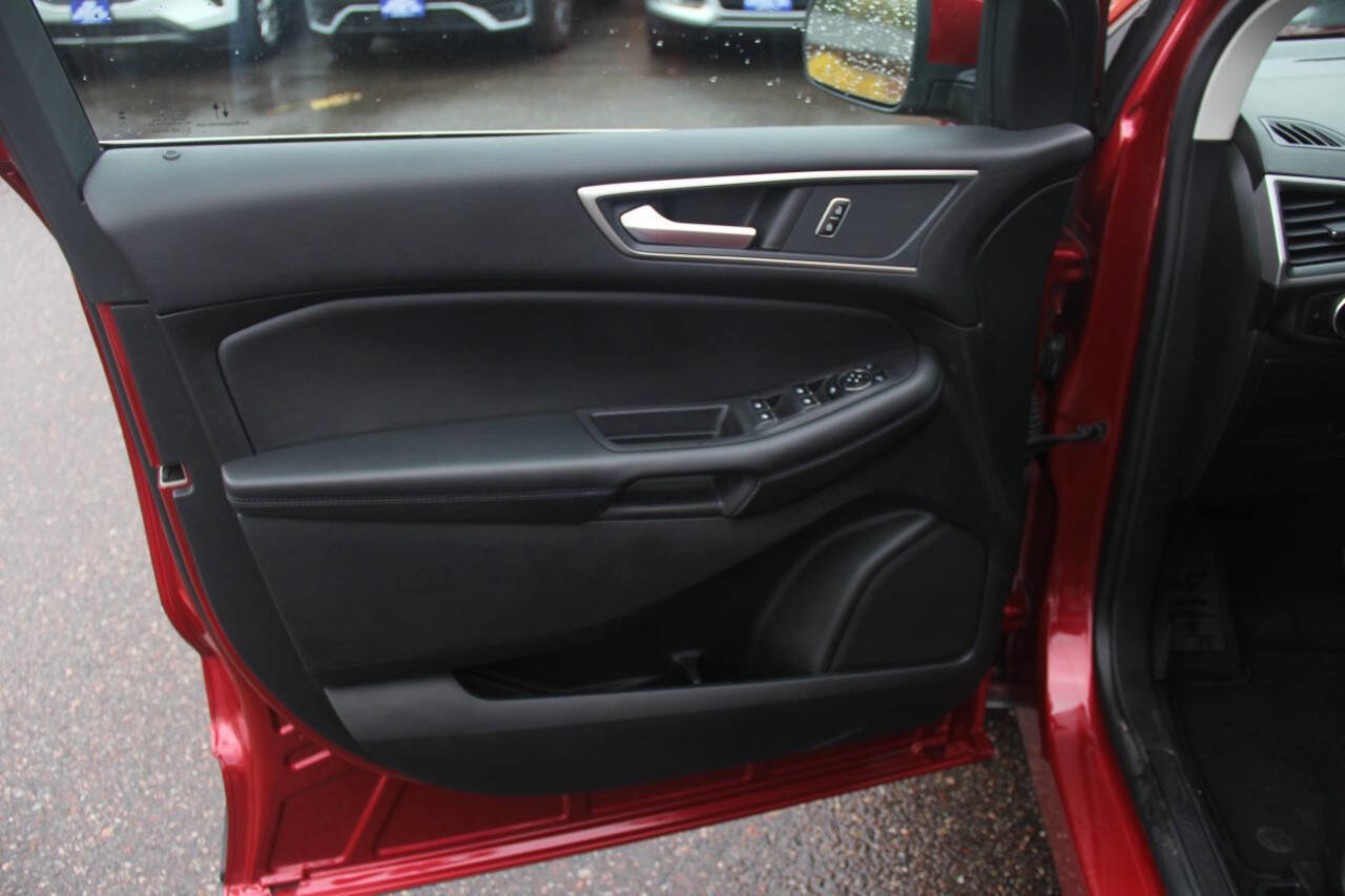 Certified 2024 Ford Edge SEL image 26