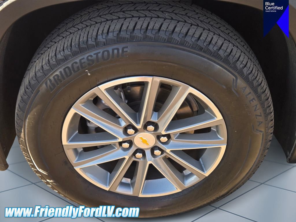 Used 2023 Chevrolet Traverse LT image 8